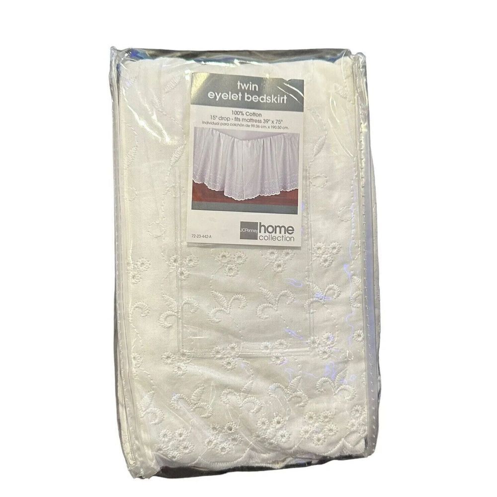 New JCP Home White Eyelet Embroidered Twin Bed Skirt 15" Drop MSRP $40